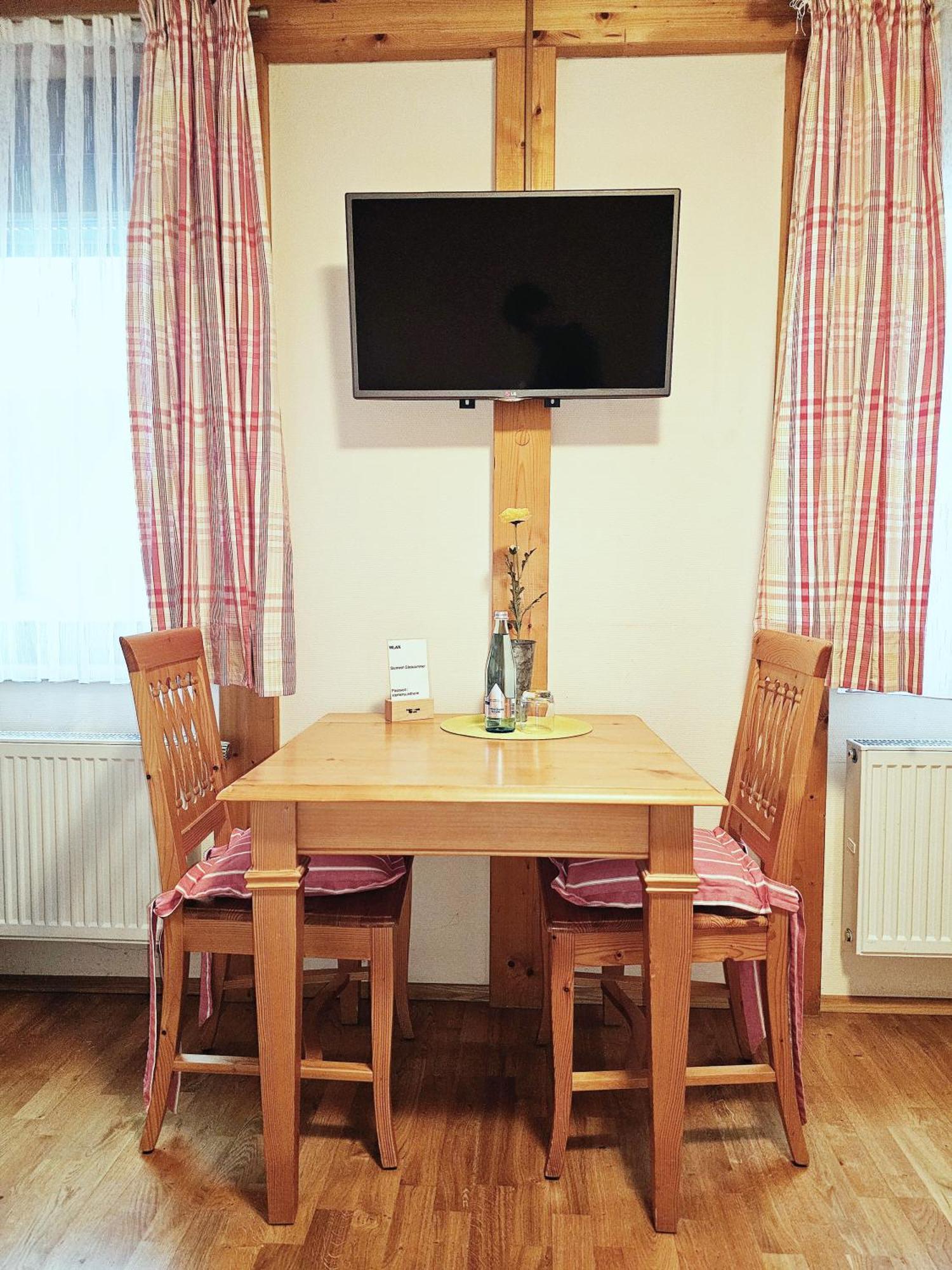 Landgasthaus Sternen Kehl Bagian luar foto